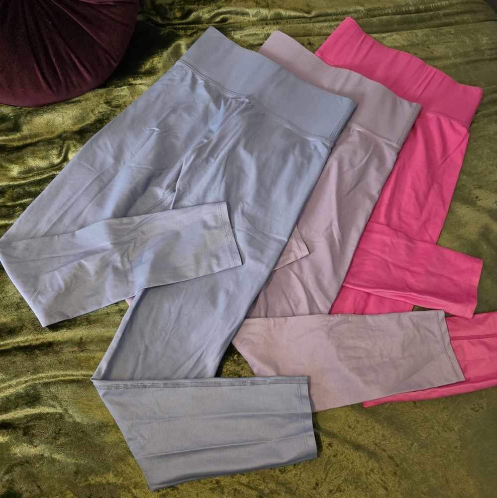 Set of Three Carbon38 Takara Leggings EUC